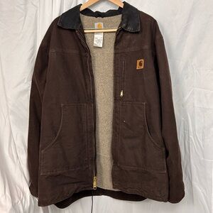 Carhartt men’s brown work jacket. Size XL.